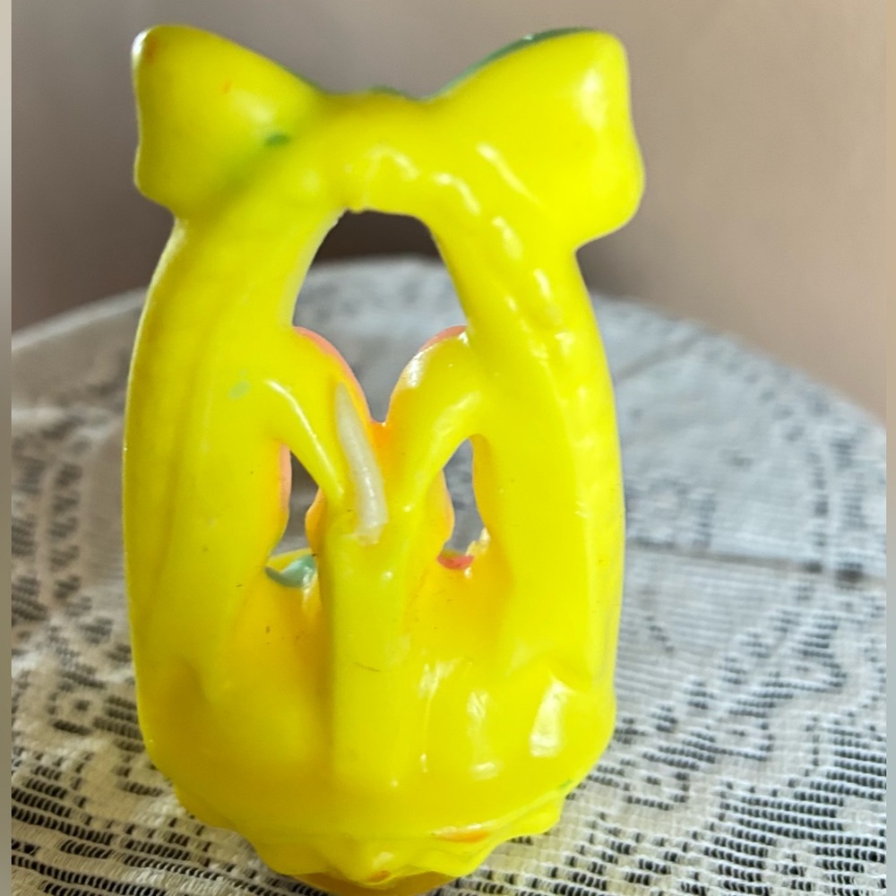 Vintage Easter Gurley Candle - Pink Bunny in a Yellow Basket - Picture 6 of 7